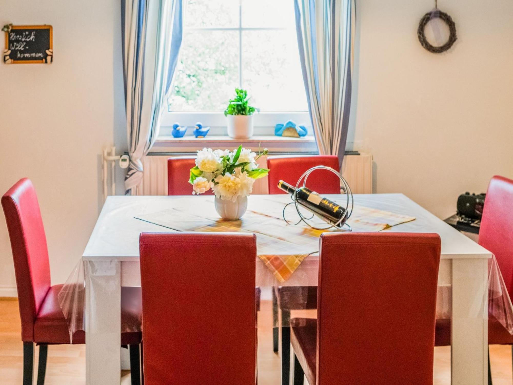 Luxurious Apartment In Medebach Near Public Pool 외부 사진
